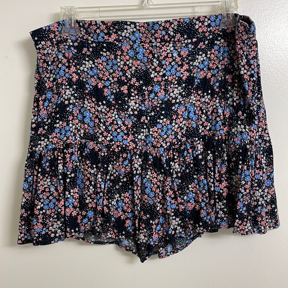 Forever 21+ Plus Size Floral Print Skort size 3X - Picture 4 of 7